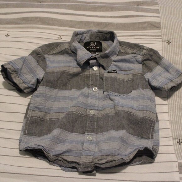 Volcom Button Up Shirt Short Sleeve LN 2T - Picture 1 of 4